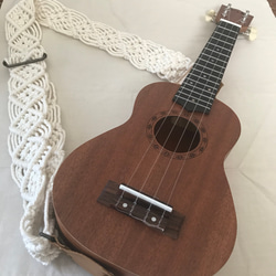 マクラメ編みのギターストラップ A 2枚目の画像