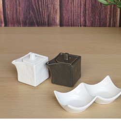 角型醤油差し・ミニ　狭口　ミルクポット　モノトーン　おうちカフェ 3枚目の画像