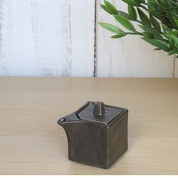 角型醤油差し・ミニ　狭口　ミルクポット　モノトーン　おうちカフェ 5枚目の画像