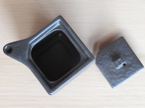 角型醤油差し・ミニ　狭口　ミルクポット　モノトーン　おうちカフェ 7枚目の画像