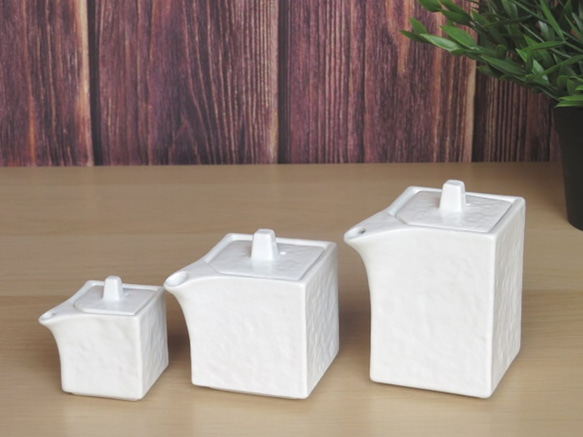 角型醤油差し・ミニ　狭口　ミルクポット　モノトーン　おうちカフェ 9枚目の画像