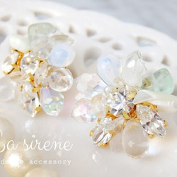 flower pierced earrings (clear) 2枚目の画像