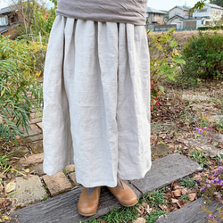 【再販】キナリ色の綾織ベルギーリネン ナチュラル染めのギャザースカート【受注製作】秋色♫大人可愛いギャザースカート♥ 2枚目の画像