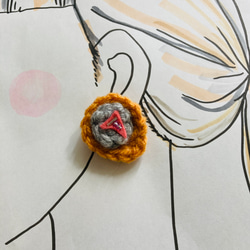 【一点物】　オレンジ色の毛糸マルピアス 5枚目の画像