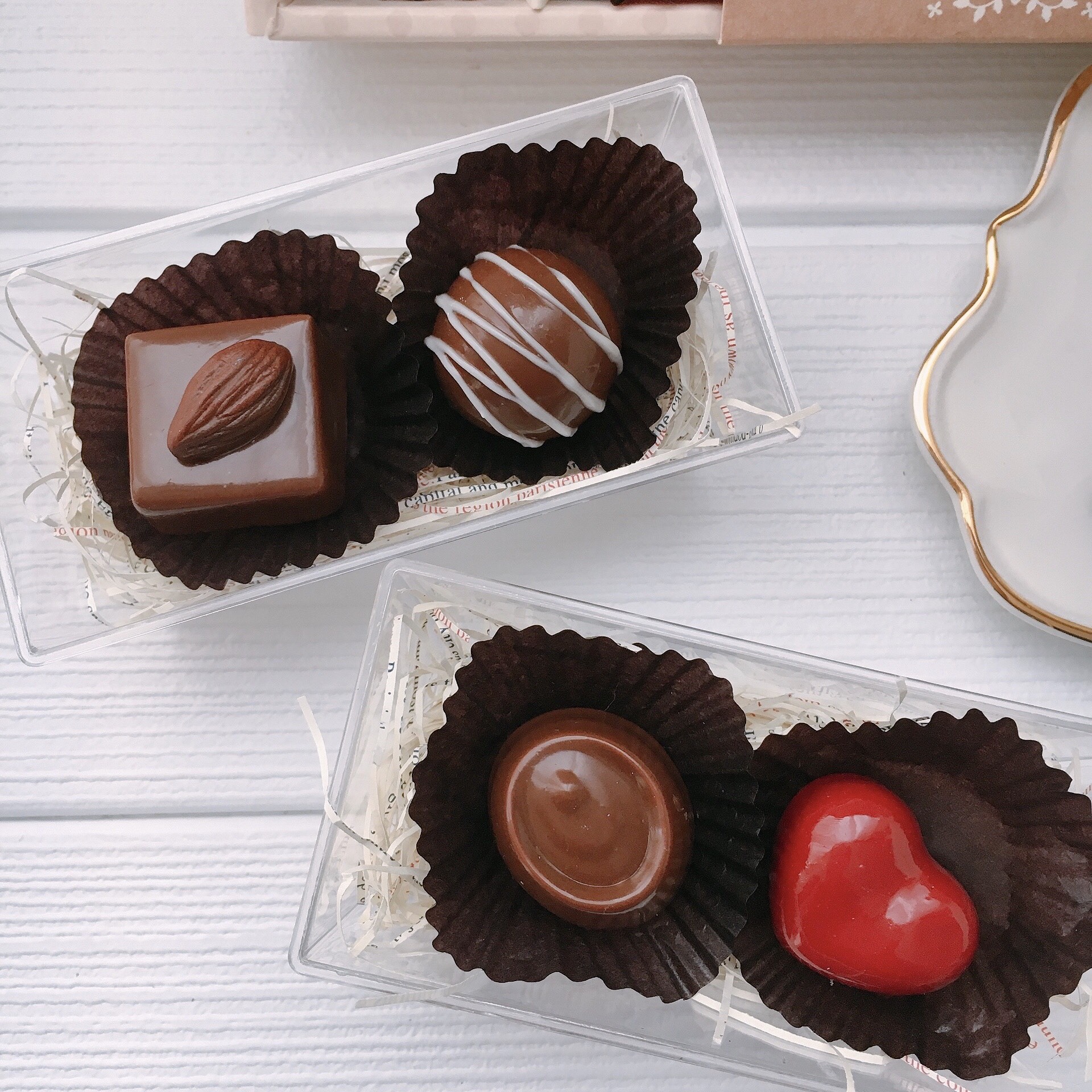 チョコキャビネット リアルなチョコマグネット 2種 ギフトケース付き☆フェイクスイーツ