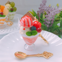 1_935aa53d94e04ec4845d52fdc15e