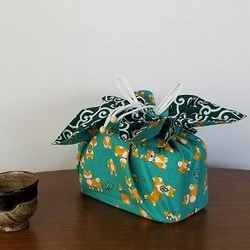 柴犬みどり　Bento cloth 'n' bag ～紐を引っ張るとお弁当袋になるランチクロス～ 1枚目の画像