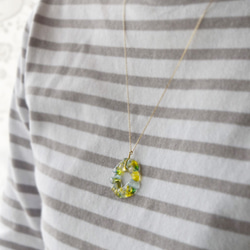 glass flower necklace 5枚目の画像