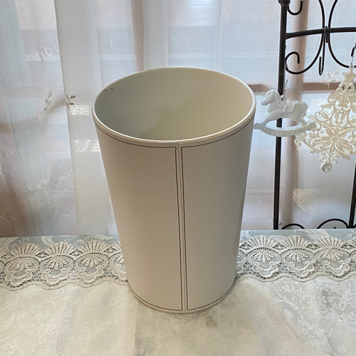 ♡再販しました！お洒落なホワイトローズのダストボックス①〜手描きの