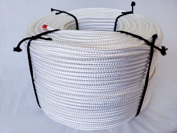ポリエステルF16打ロープ白8㎜100m巻き 2枚目の画像