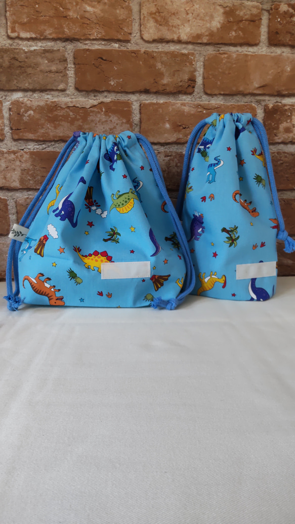 お弁当袋&コップ袋セット☆恐竜と星(水色)【入園入学・男の子】 2枚目の画像