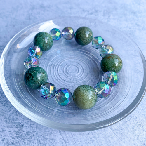 星空瑪瑙（ほしぞらめのう）とピーコックオーラ水晶のブレスレット