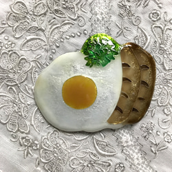 手作り七宝焼　美味しい朝食　純銀張有線七宝　目玉焼き　ソーセージ　ブロッコリー　 1枚目の画像