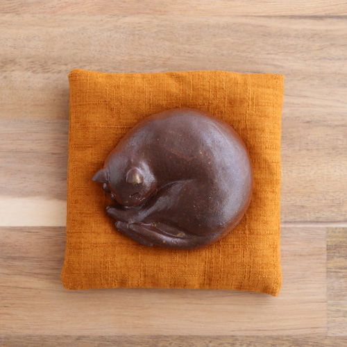 備前焼 お座布ねこ（座布団付き）【陶器・置物・インテリア】 その他