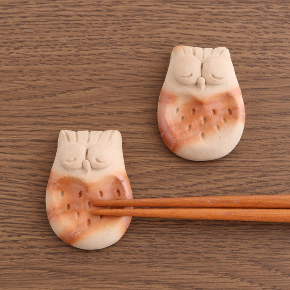 ふくろう  置物   備前焼   ひだすき 備前焼 ふくろうの箸置き(2個セット) 緋だすき 箸・箸置き 備前焼 焼き