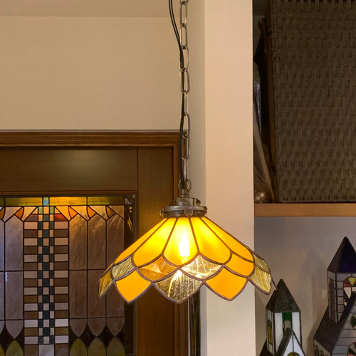 Creema 限定」オレンジ系アンティークガラスのペンダントランプ