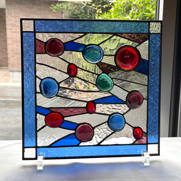 幾何学模様のパネル　(5) ブルーとレッド系　ステンドグラス 3枚目の画像