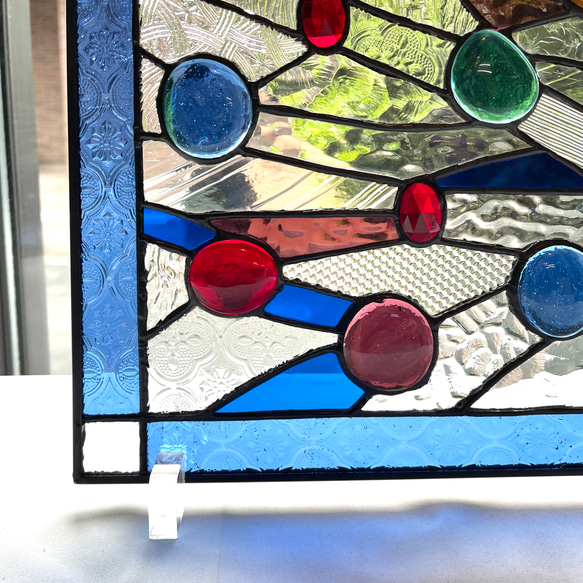 幾何学模様のパネル　(5) ブルーとレッド系　ステンドグラス 8枚目の画像