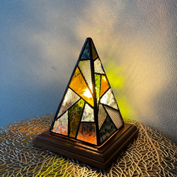 四角錐のランプ　ステンドグラス　 7枚目の画像