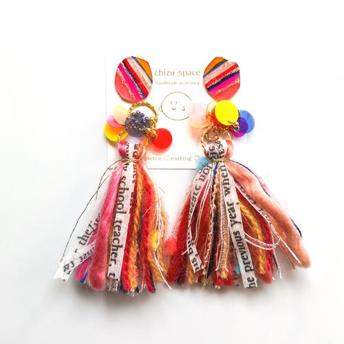 1点もの*2way*ピンク×レッドのカラフルなタッセルピアス/イヤリング