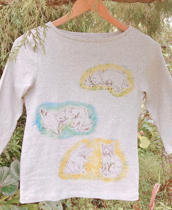 【訳あり値引 オーガニック綿】草食べ猫Tシャツ レディースM 手描き 七分袖 2枚目の画像