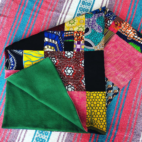 アフリカ布パッチワーク ブランケット インテリア アフリカ布✰パッチワーク ブランケット - メルカリ