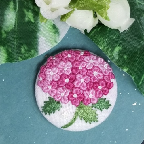 受注製作】手刺繍ブローチ・ヘアゴム 花《一輪紫陽花Pi》梅雨の美2026