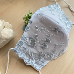 再販❣️シルク❤️幸せを運ぶ『サムシングブルーマスク』光沢淡いブルー　花嫁　ブライダル　保湿　肌荒れ防止　UVカット 3枚目の画像