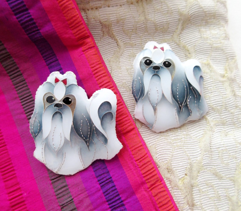 シーズーブローチ（長毛2色）｜京七宝銀有線 ※オーダーメイド可