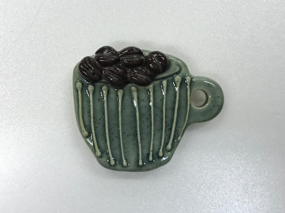 陶器ブローチ　コーヒーカップ 1枚目の画像