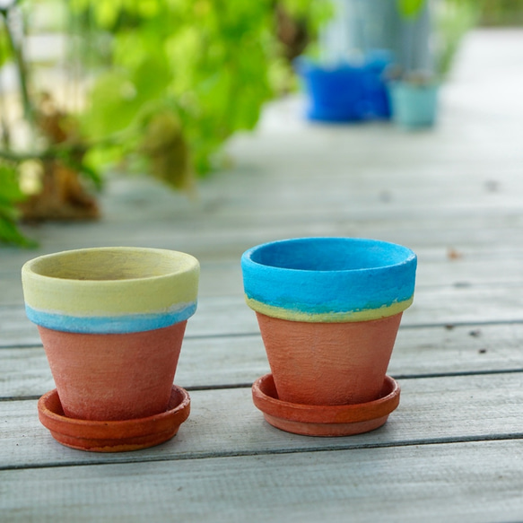 青と黄色とレンガ色の植木鉢＋トレイ　2個セット　Tricolor flower pot　S Blue+Yellow 1枚目の画像