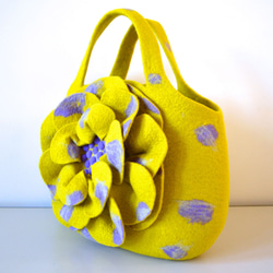 大きな花バッグyellow　Big flower bag 2枚目の画像