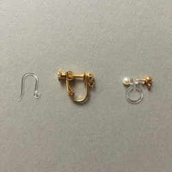 【Picots I / white】シルク手縫い糸製タティングレースのピアス/イヤリング・ノンホールピアス 9枚目の画像