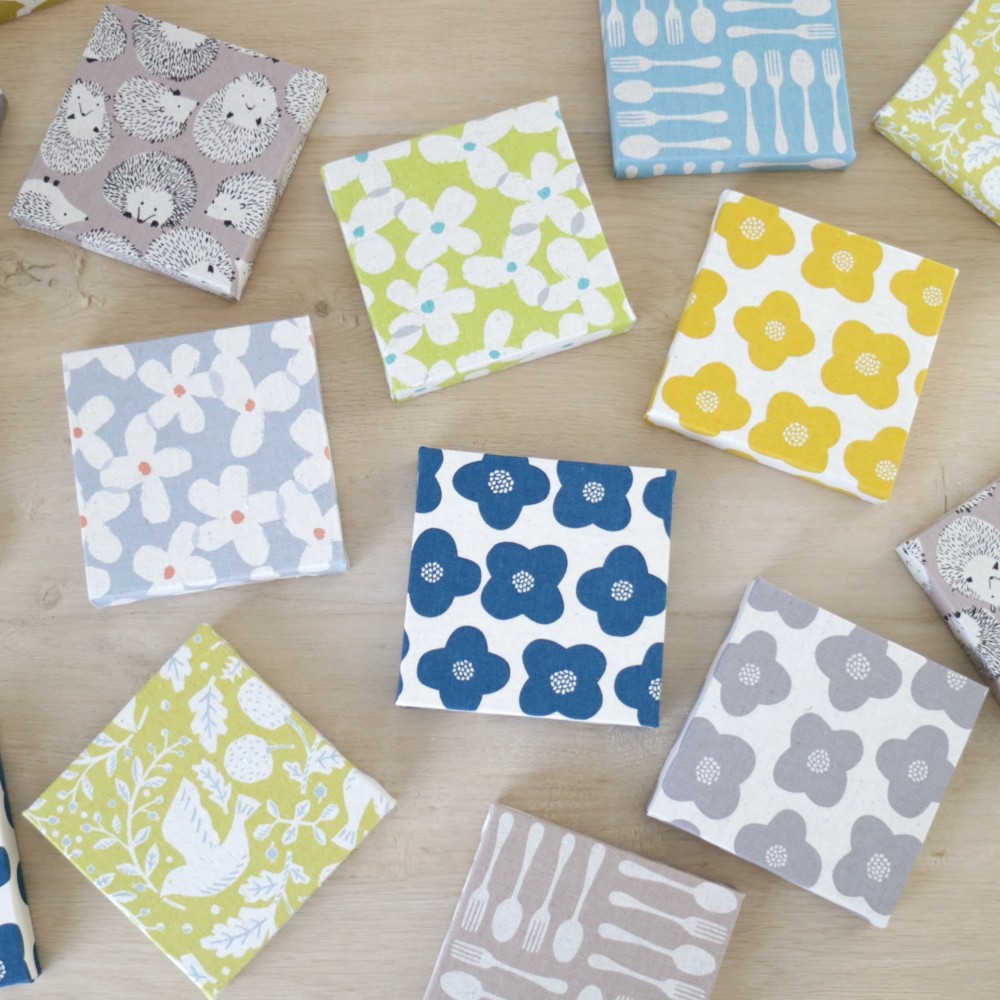 お得なランダム10点セット福袋■12×12cmちいさなファブリックパネル■3個まで柄の指定OK