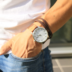 推薦作為禮物！ ！男士手錶真皮皮帶迷彩黑，白。迷彩手錶 第1張的照片