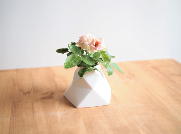摺紙花瓶 -mont-（白色） 第2張的照片