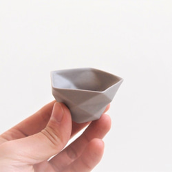 摺紙飯杯（灰色） 第5張的照片