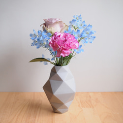 摺紙花瓶（灰色） 第6張的照片