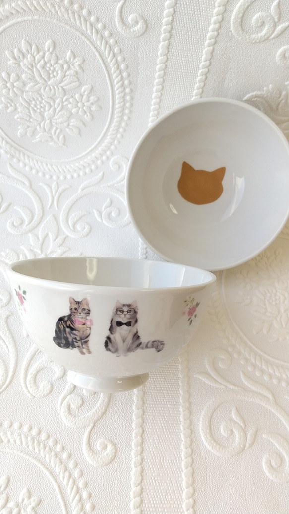 茶碗　猫　お花 1枚目の画像