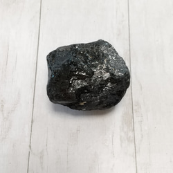 豊かさを引き寄せる石　トルマリン　原石A 2枚目の画像