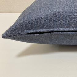 布地に見える織物調 合皮レザークッションカバー ブルー 45×45㎝ ファスナー付 4枚目の画像