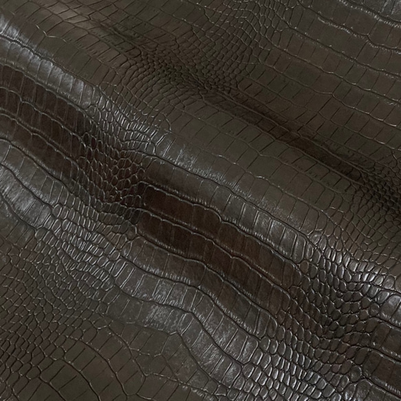 トルコ製 クロコ調 合皮レザー ブラック クッションカバー 45×45㎝ ファスナー付 [モノトーン] クロコダイル柄 6枚目の画像