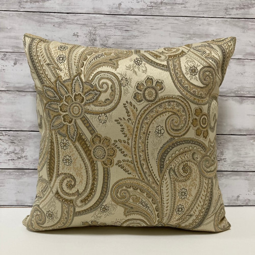 上品なペイズリー柄 ベージュクッションカバー 45×45㎝ ファスナー付
