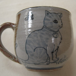 子猫のマグカップ 2枚目の画像
