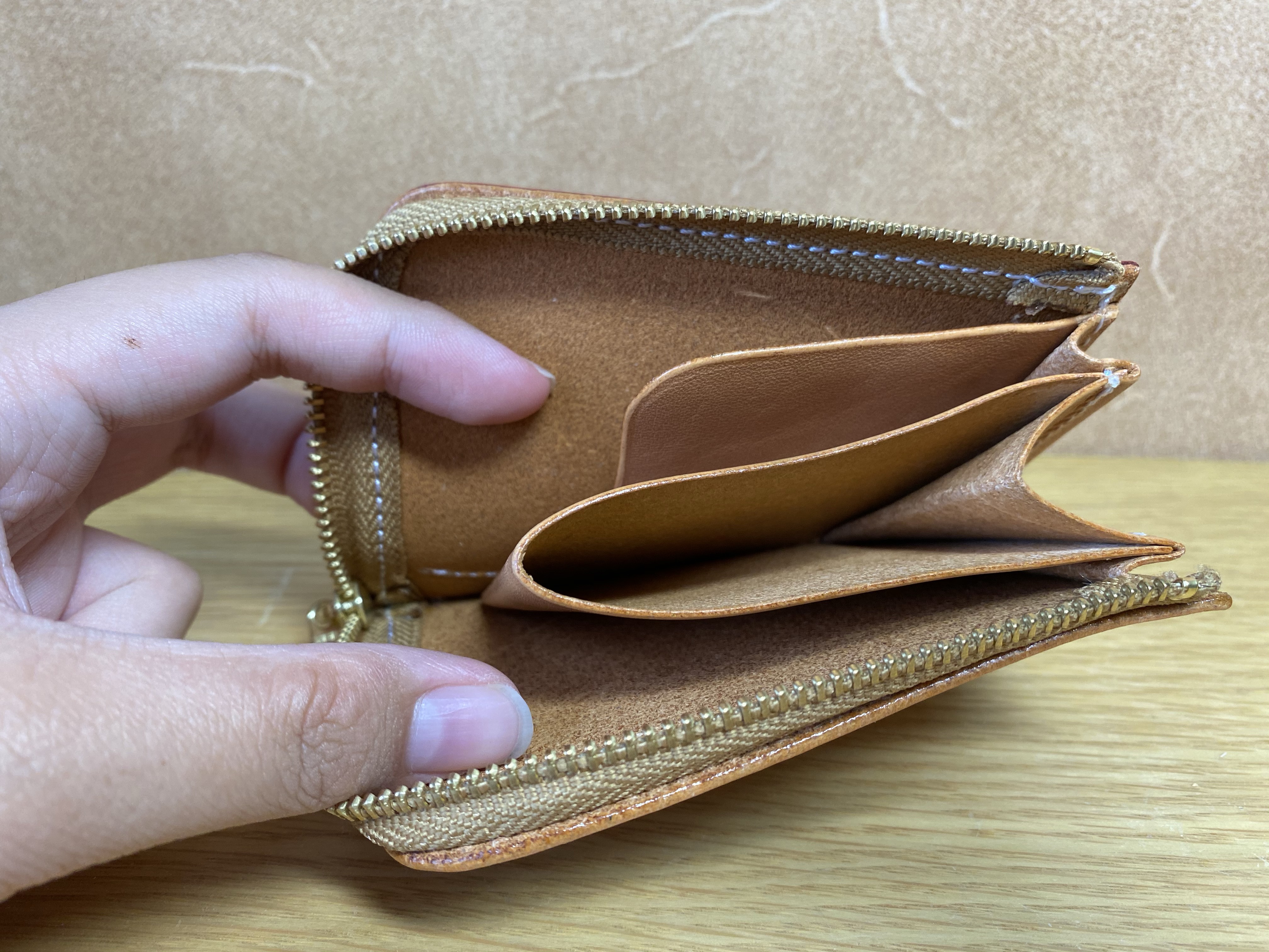 レザーファスナーL型ミニウォレット