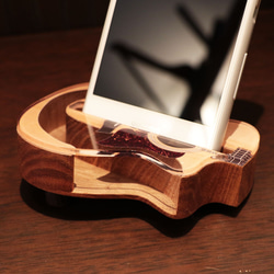 木製 スマホスタンド・スピーカー　【ギター】 6枚目の画像