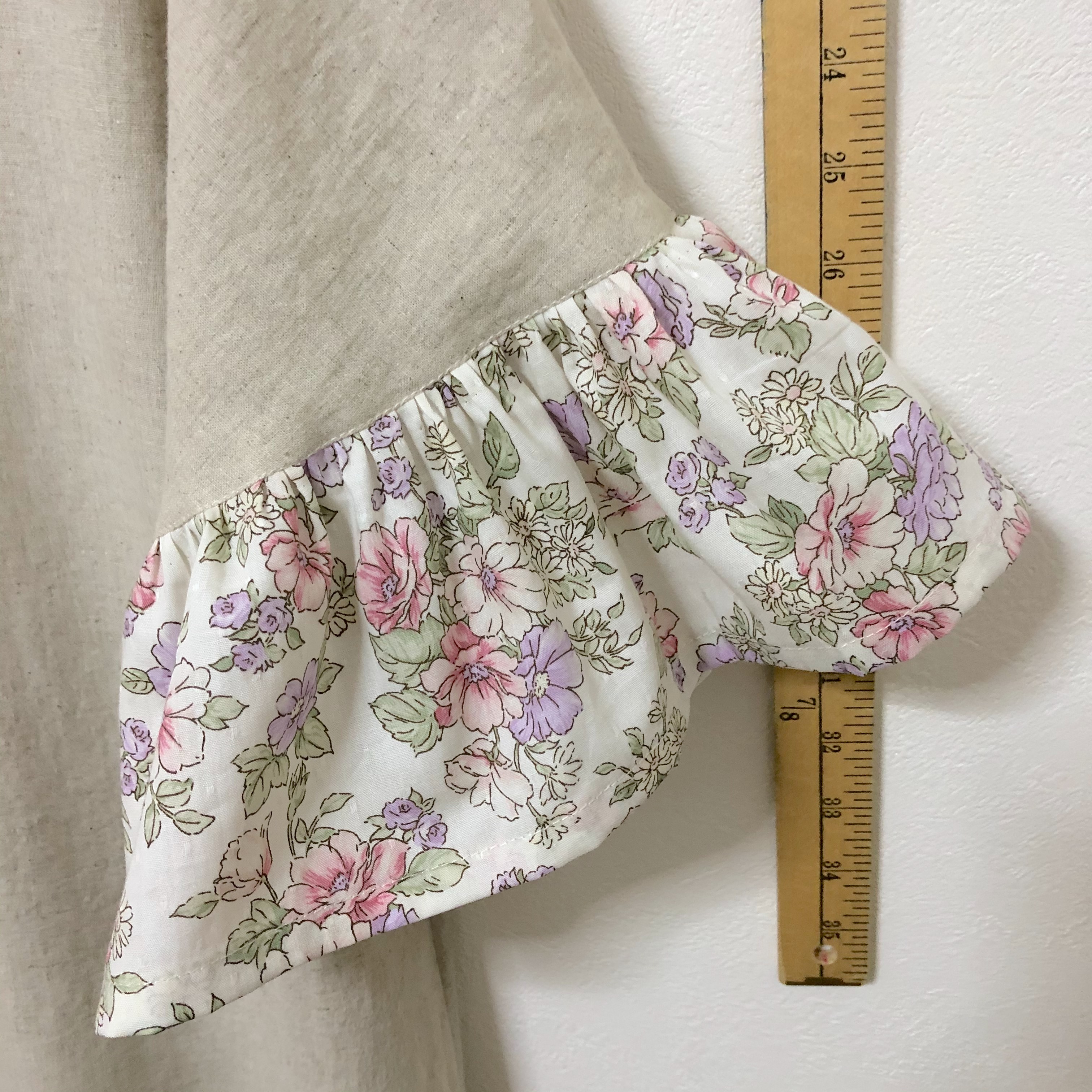 花柄フリル袖ワンピース　コットンリネン 　キナリ