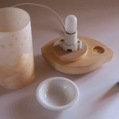 吉野ひのきアロマライト「山＋星」 スタンドライト・テーブルランプ