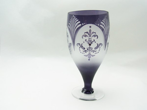 錦緞圖案酒杯紫色 第1張的照片