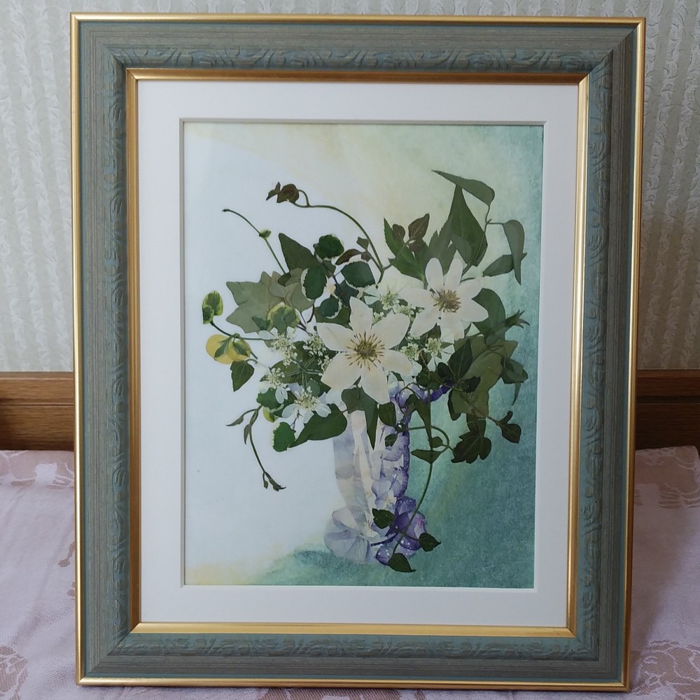 クリスマスローズとクレマチスの押し花額